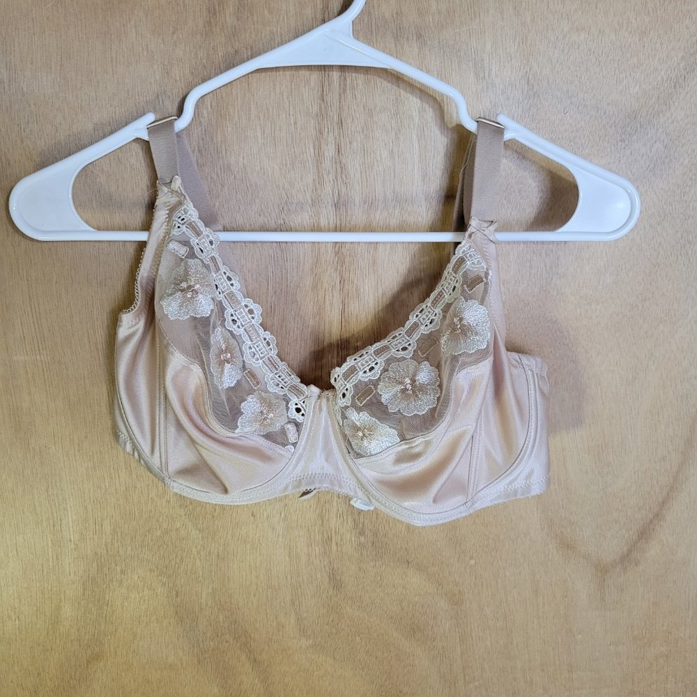 Wacoal Bra 36DD Underwire Nude/Beige - Picture 7 of 10